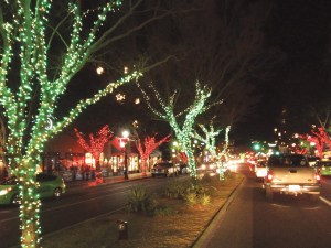 Holiday lights on Mill Ave