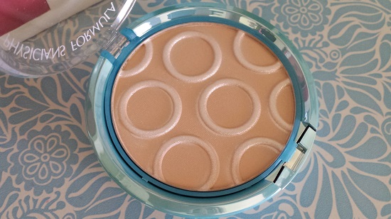 Physician's Formula does it again! Radiant powder is radiant.