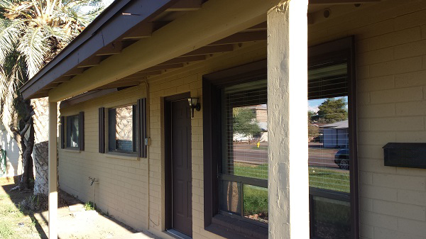 Little Ranch House in the Desert
