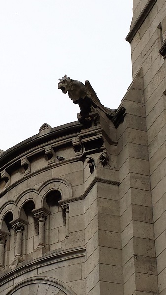 Gargoyle on le Sacré-Coeur.