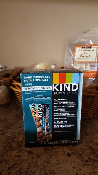 KIND Nuts and Spices bars (dark chocolate nuts and sea salt)