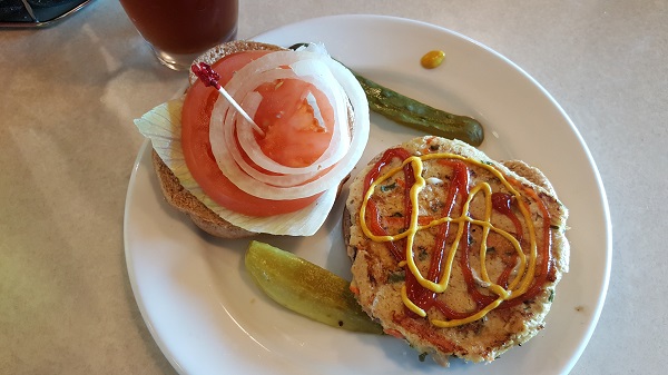 Zippy's veggie-tofu burger